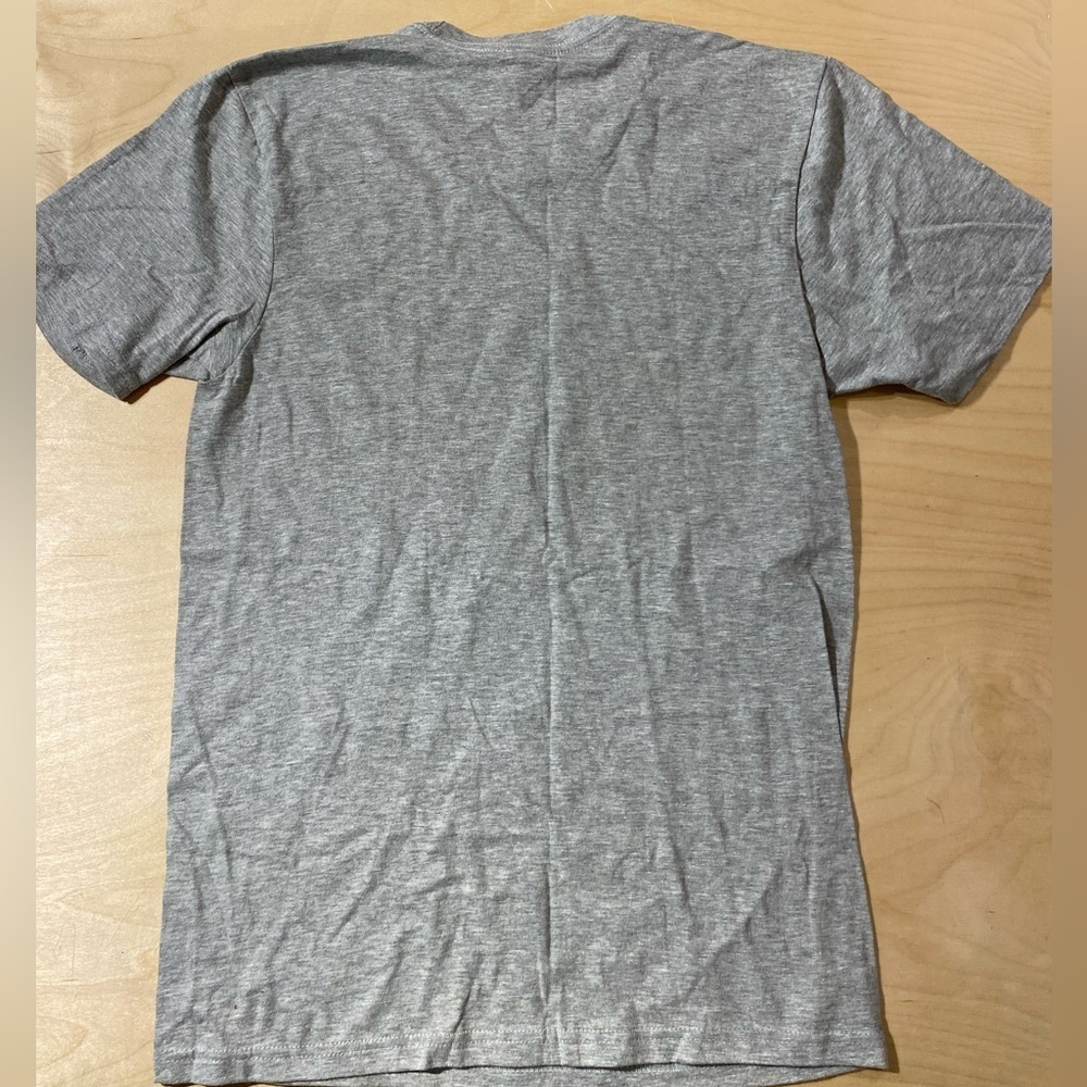 Gray Cat Graphic T-Shirt Small (MX) - Picture 8 of 8